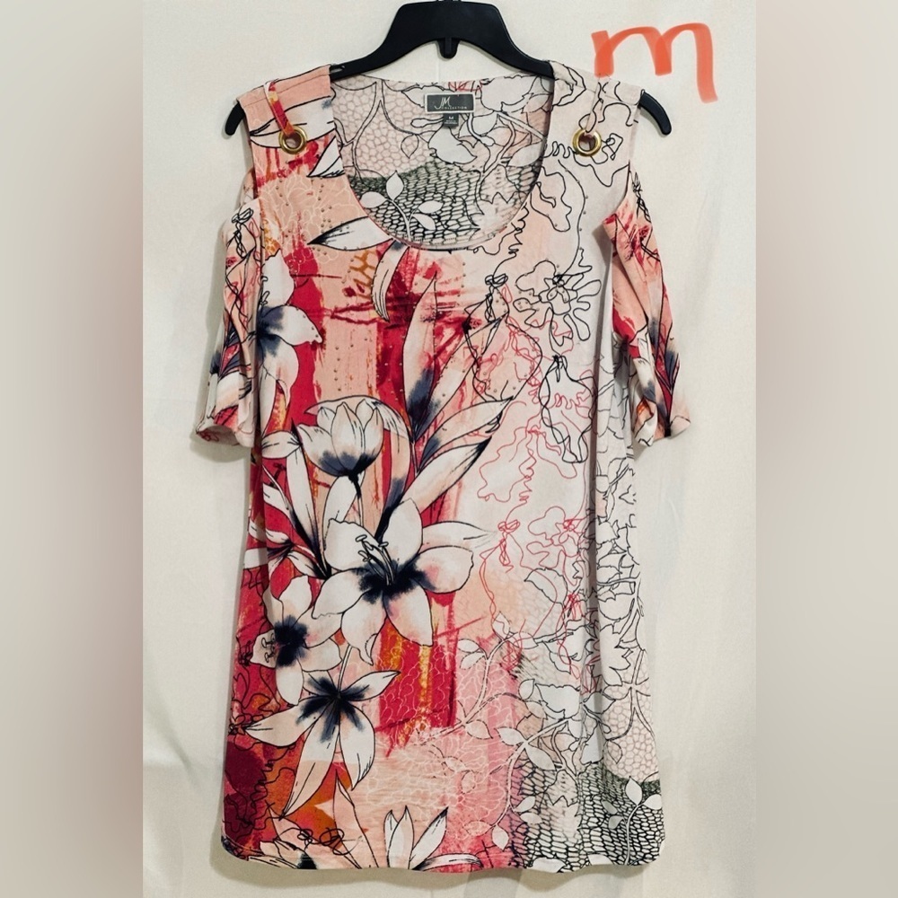 LADIES WHITE TOP WITH RED, GREY & BLACK FLOWERS & OFF SHOULDER SLEEVES
